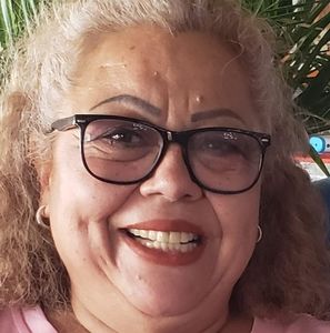 Meet your Posher, Eva